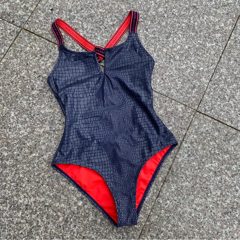 Sports Illustrated Swim one piece swimsuit